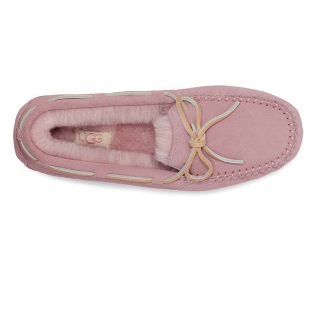 Ugg “Dakota” slipper in pink 10